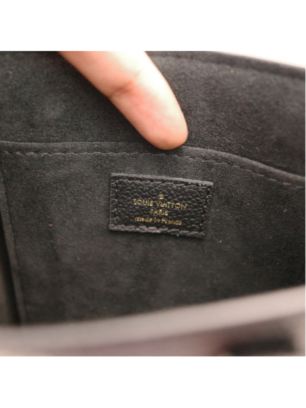 LOUIS VUITTON Petit Sac Plat Black Empreinte Leather - Picture 5 of 11